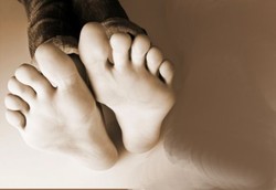 Ada 1 Triliun Bakteri di Kaki Manusia