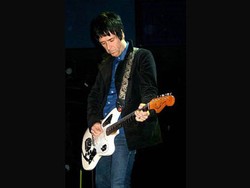 Seluruh Album The Smiths Dibuat Ulang Masternya oleh Mantan Gitarisnya