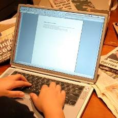  Kiat Tunanetra Menggarap Skripsi 