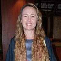 Uniknya Muslimah Indonesia, Beragama Sekaligus Bergaya