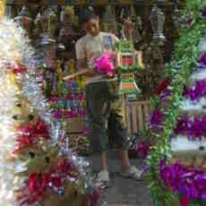 Lentera Ramadan Hiasi Jalanan Kota Mesir