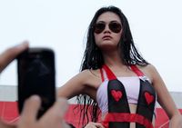 Gadis-gadis Seksi IIMS 2011