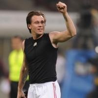Milan Tak Berencana Jual Cassano