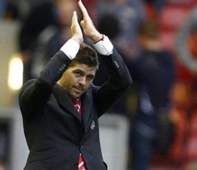 Gerrard Sudah Ditunggu Tiga Singa & Si Merah