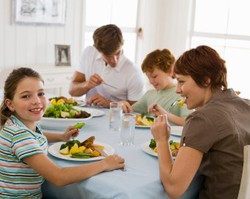 Tips Sahur Agar Tak Lemas Saat Berpuasa 