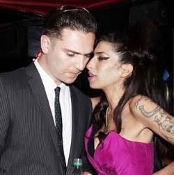 Amy Winehouse Diam-diam Sudah Dilamar Kekasih