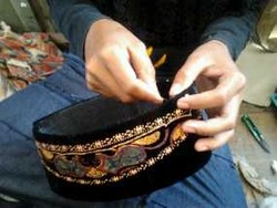 Berkah Ramadan bagi Pembuat Kopiah