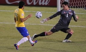 Brasil Menang Telak, Inggris Seri Lagi