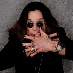Jelang Konser, Gigi Depan Ozzy Osbourne Copot
