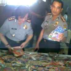 Alwi Diringkus Jual DVD Porno di Bulan Puasa