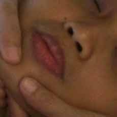 Tampil Cantik Selama Puasa Dengan Totok Wajah