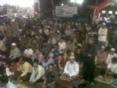 Tarawih Sepoi-sepoi di Masjid Cut Meutia