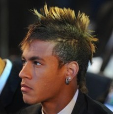 Pele Terindikasi Sarankan Neymar ke Spanyol