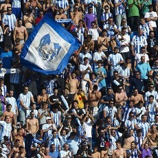 Tiket Malaga vs Barcelona Terjual Habis