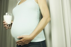 Amankah untuk Ibu Hamil Berpuasa?