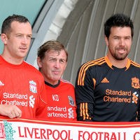 Geliat Si Merah di Bursa Transfer Puaskan Dalglish