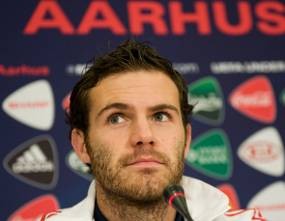 Valencia Pastikan Mata Bertahan