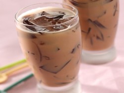 Resep Minuman: Es Teh Cincau