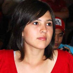 Olivia Jensen Ngebet Main Film Action