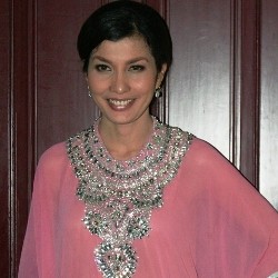 Arzetti Bilbina Hormati Orang yang Berpoligami