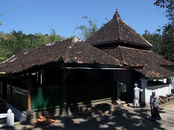Masjid Giriloyo Imogiri
