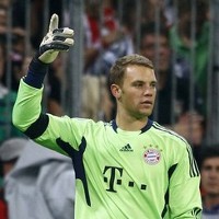 Neuer Bidik Tiga Poin & Clean Sheet