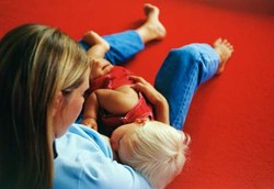 Ibu Menyusui Bisa Puasa dengan Tetap Makan 3 Kali