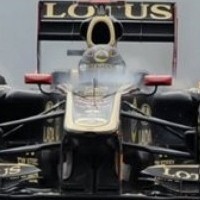 Jeda Paruh Musim, Renault Dilarang Santai