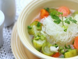 Resep Mi: Sup Bihun Oyong