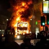 Kerusuhan di London Dipicu Penembakan oleh Polisi