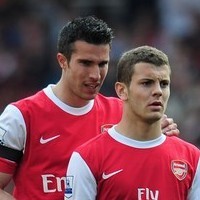 Wenger Soal Cedera Van Persie & Wilshere