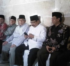 Sesepuh HMI & GMNI Tolak Jatuhkan SBY di Tengah Jalan