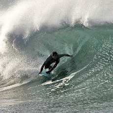  Sungai Kecil Banjir Bandang, Saatnya Berselancar!