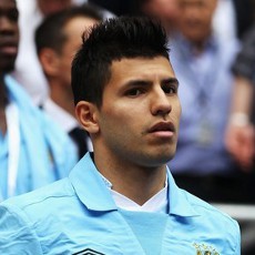 Mancini Jelaskan Alasan Tak Tampilkan Aguero