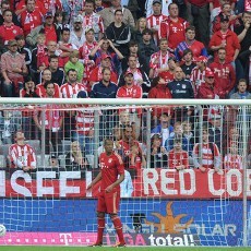 Bayern Terjebak di Jaring Laba-laba