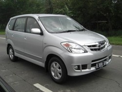 Bunyi Mendengung Seperti Lebah dari Kap Mesin Avanza