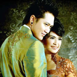 Yulia Rachman: Pernikahan Saya Baik-baik Aja