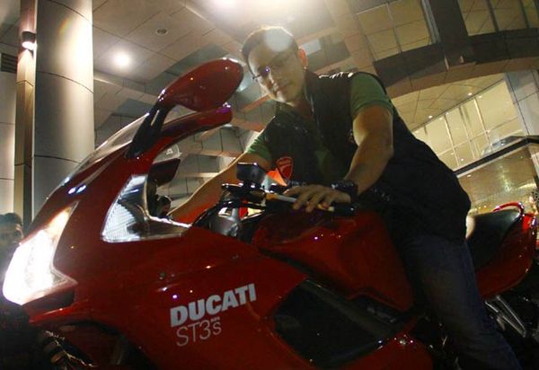 Gunawan dan Motor Ducatinya