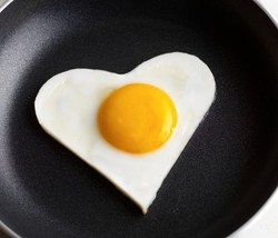 Kuning Telur Bantu Turunkan Berat Badan