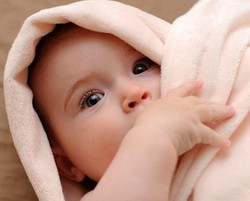 Ini Dia Efek Warna Selimut Terhadap Kesehatan Bayi