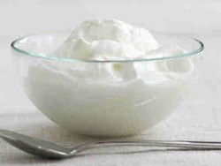 Yoghurt Atasi Rasa Lelah Saat Berpuasa