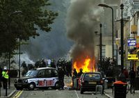 Kerusuhan di London Meluas