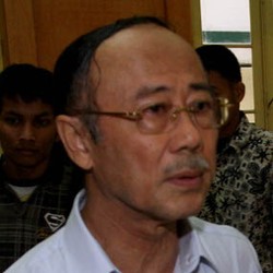 Korupsi Dana Bencana, Mantan Bupati Nias Divonis 5 Tahun