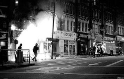 Gudang CD Indie Label di London Dibakar, Jutaan Keping Hangus