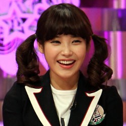 IU Usahakan Comeback Akhir September