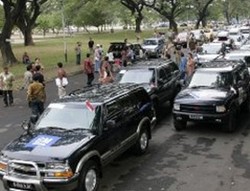 Ngabuburit Sambil Reli ala Anak Blazer