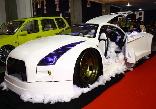 Nissan GT-R dari Honda Accord