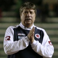 Pasca Insiden Pemukulan, Pelatih Kolombia Mundur