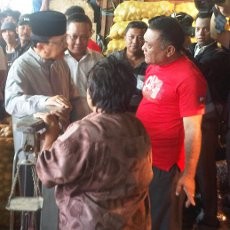Sidak ke Pasar Induk Kramat Jati, Foke Bersin-bersin