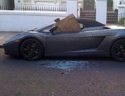 Lamborghini Gallardo Korban Kerusuhan London